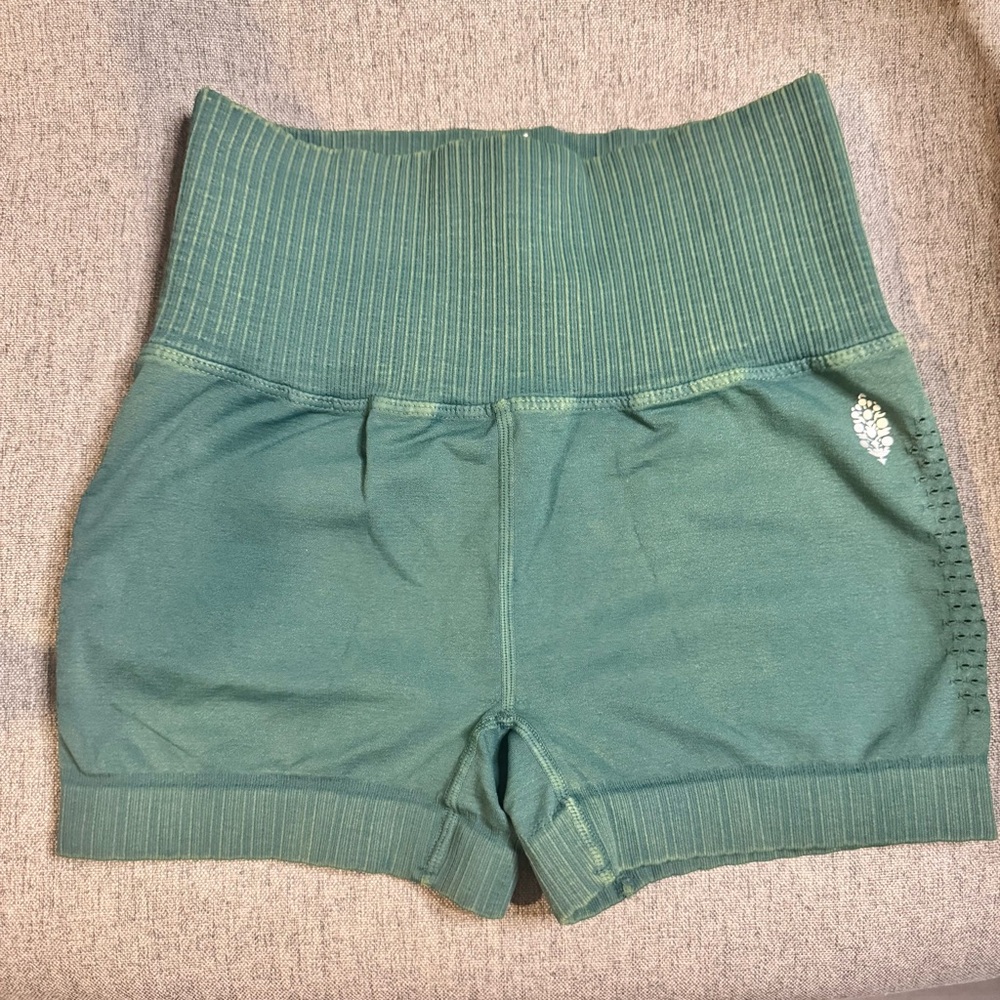 FP Free People Movement Good Karma Running Shorts NWOT Green XS
